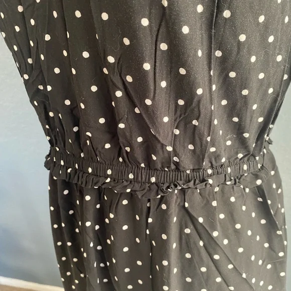 Old Navy Black Polka Dot Maxi Dress - Picture 4 of 7